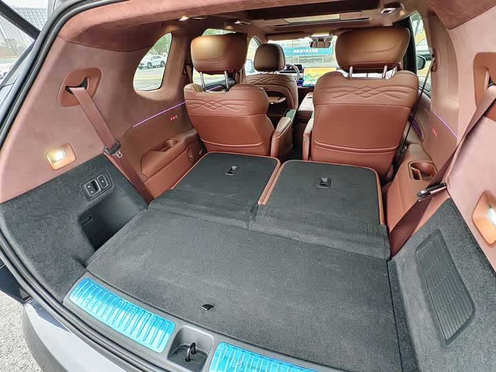 GAC Hyptec HL 2025 2025款 700 Ultra六座四驱激光雷达版