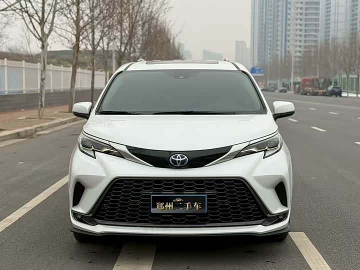 Toyota Granvia 2024 2024款 2.5L混动 豪华版