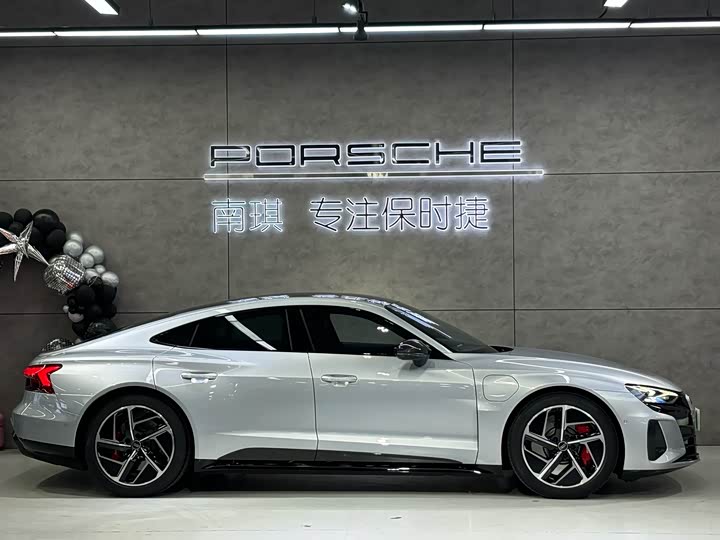 Audi RS e-tron GT 2023 2023款 基本型