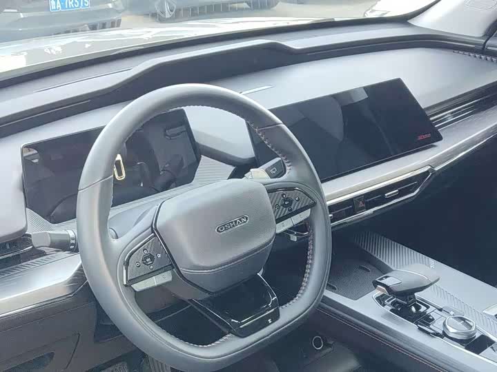 Changan Oshan Z6 2023 2023款 蓝鲸 1.5T DCT智享型