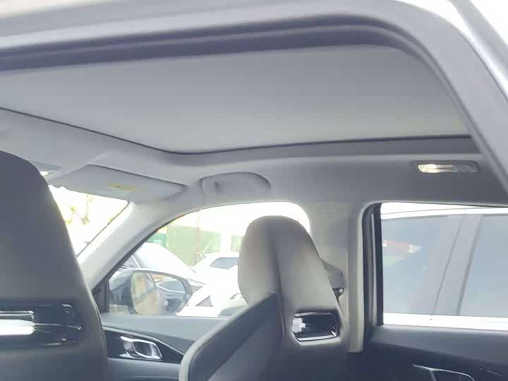 Changan Oshan Z6 2023 2023款 蓝鲸 1.5T DCT智享型