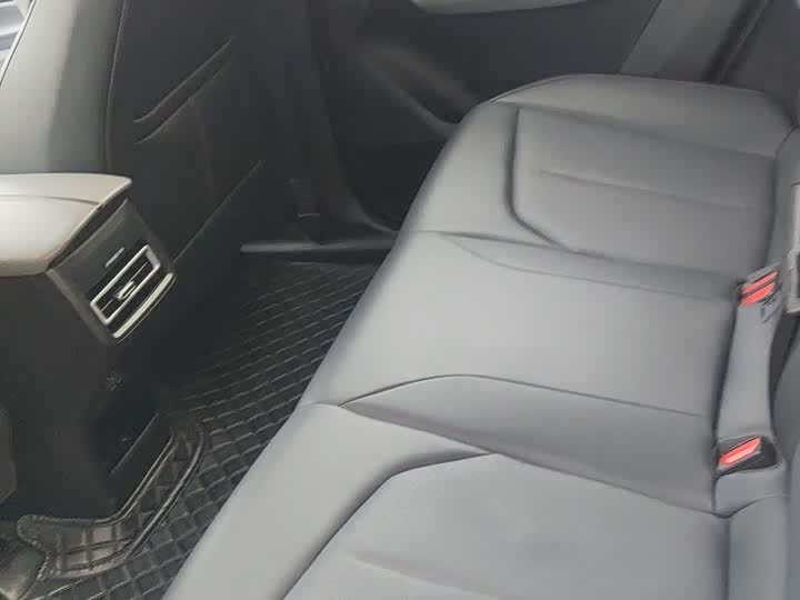 Changan Oshan Z6 2023 2023款 蓝鲸 1.5T DCT智享型