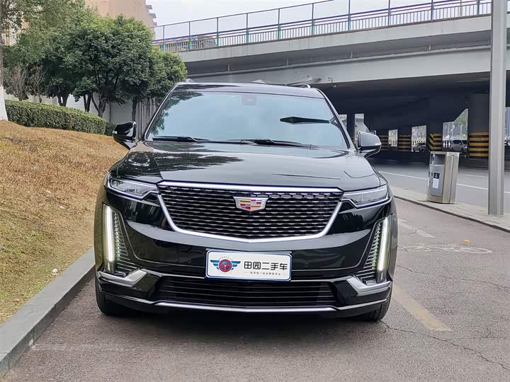 Cadillac XT6 2022 2022款 2.0T 七座四驱豪华型标准版