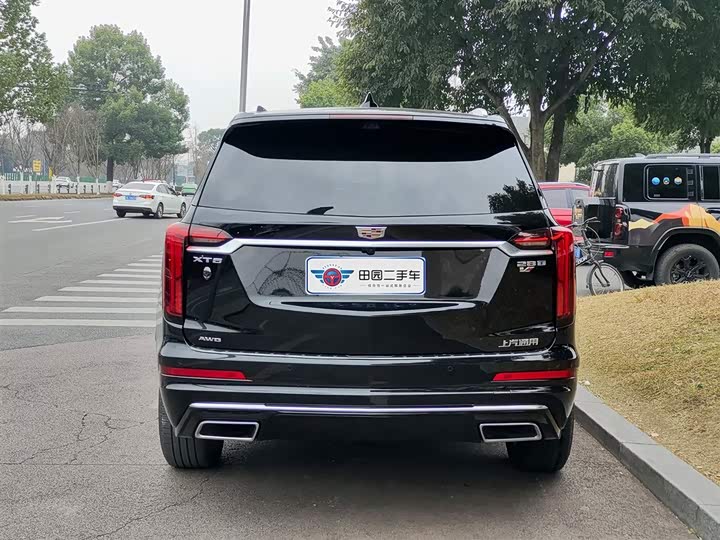 Cadillac XT6 2022 2022款 2.0T 七座四驱豪华型标准版
