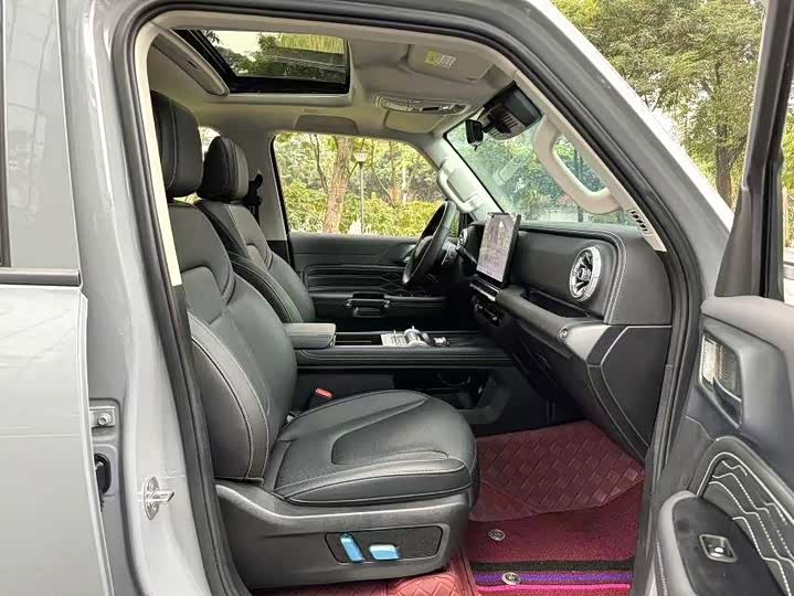 Tank 300 Hybrid 2025 2025款 Hi4-T 37.1kWh