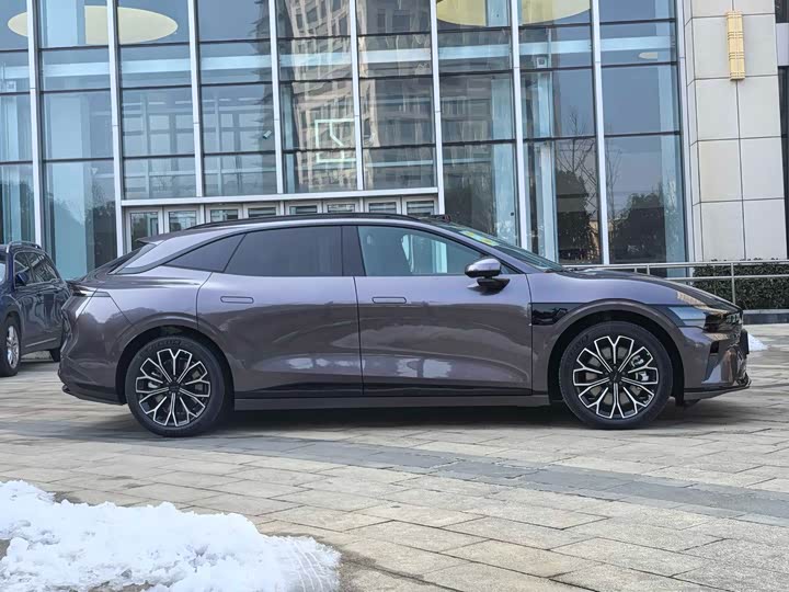 Zeekr 007 GT 2025 2025款 后驱智驾版 75kWh