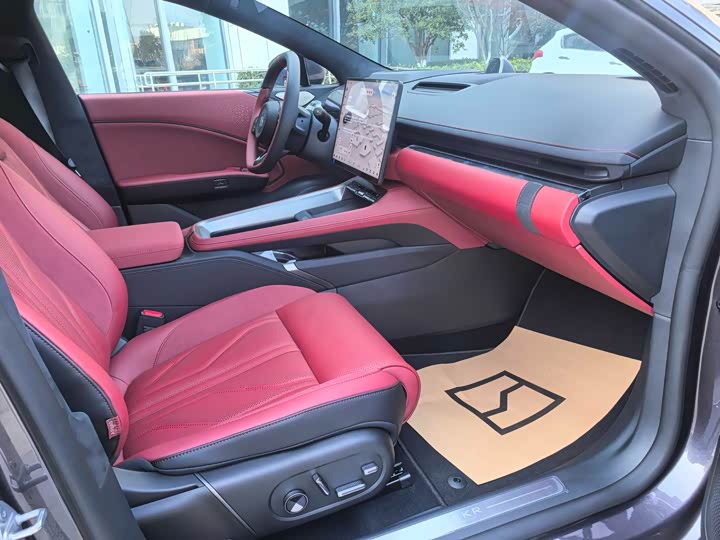 Zeekr 007 GT 2025 2025款 后驱智驾版 75kWh