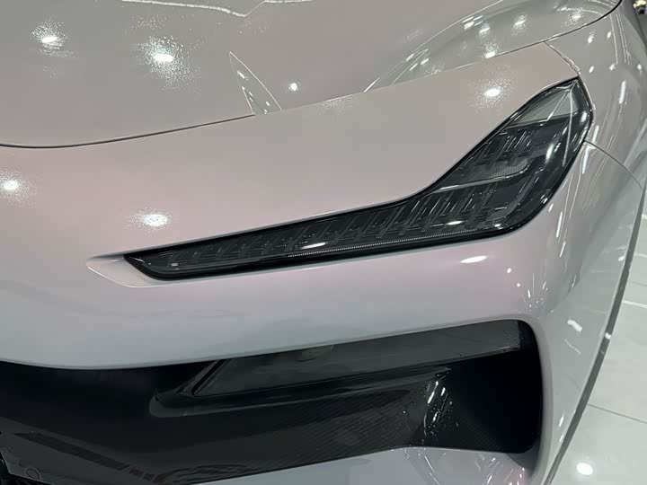 Lotus Eletre 2023 2023款 ELETRE R+