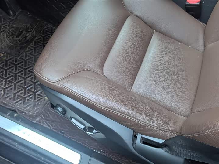 Volvo XC90 2024 2024款 B5 智行豪华版 7座