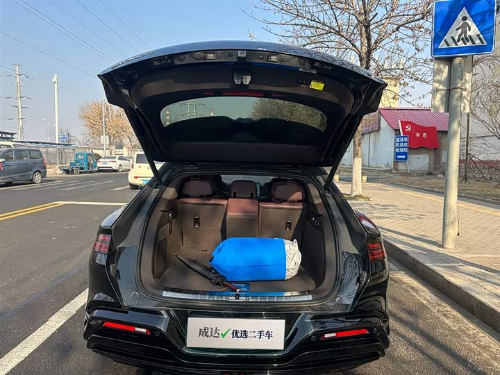 Denza Z9GT 2024 2024款 1100四驱Ultra版