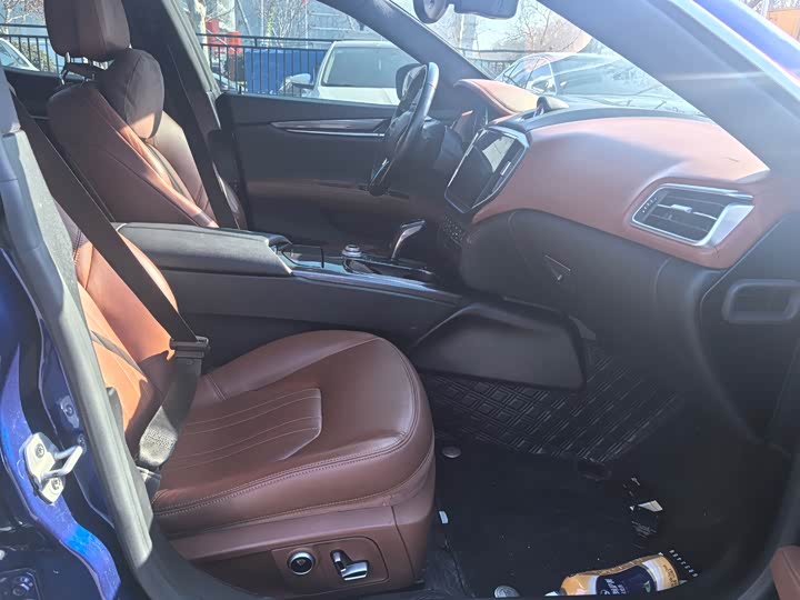 Maserati Ghibli 2021 2021款 2.0T 锋芒版