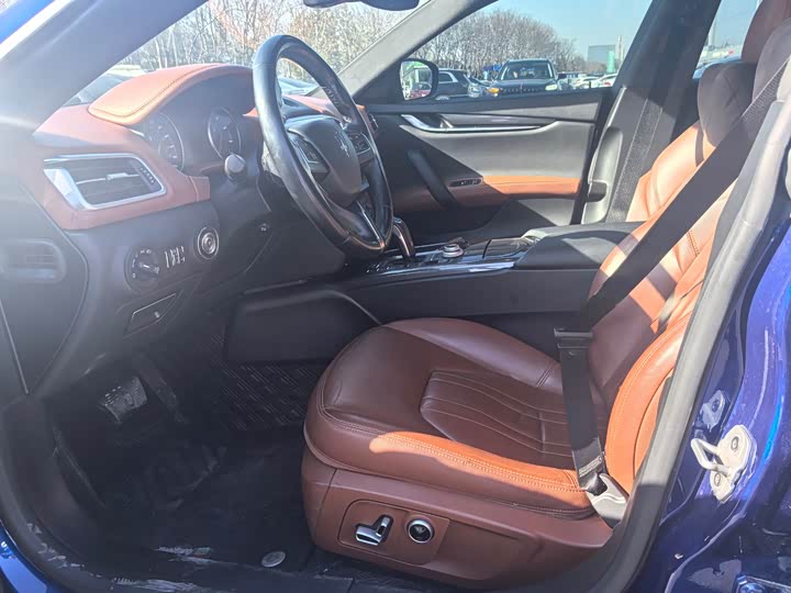 Maserati Ghibli 2021 2021款 2.0T 锋芒版