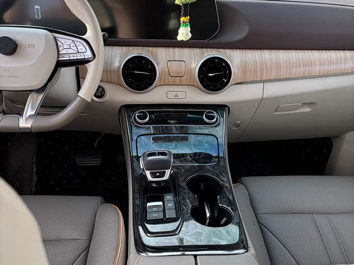 Dongfeng Forthing Yacht 2022 2022款 1.5T DCT逐浪版