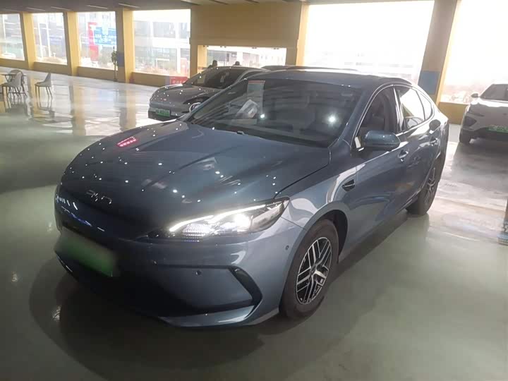 BYD Seal 05 DM-i Hybrid 2025 2025款 DM-i 智驾版 120KM旗舰型