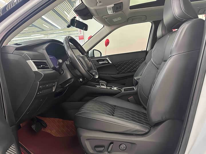 Mitsubishi Outlander 2023 2023款 1.5T CVT四驱尊享版 5座