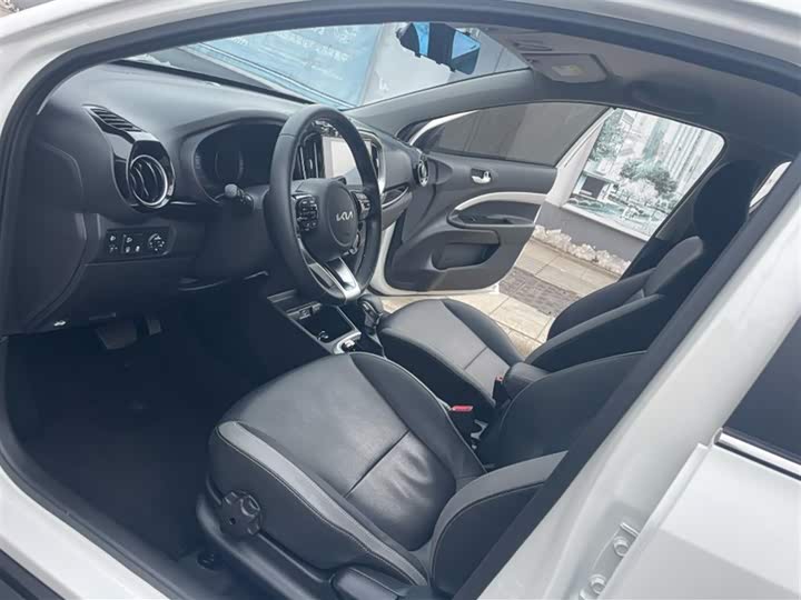 Kia KX1 2021 2021款 1.4L CVT趣享版