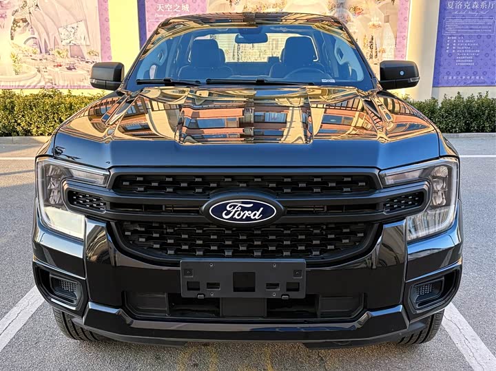 Ford Ranger 2023 2023款 山林两驱手动版 汽油