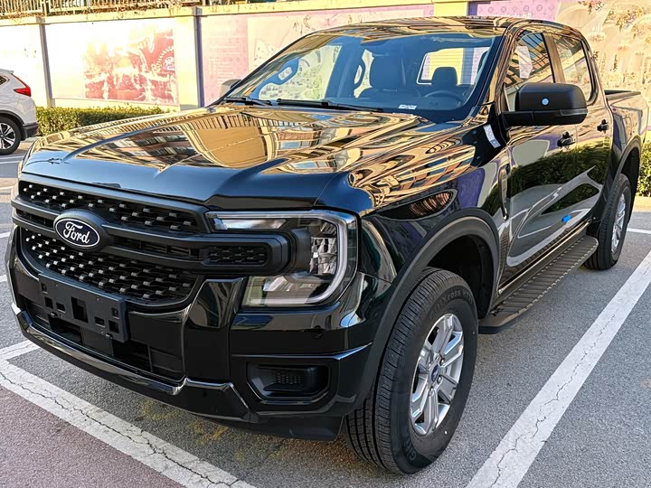 Ford Ranger 2023 2023款 山林两驱手动版 汽油