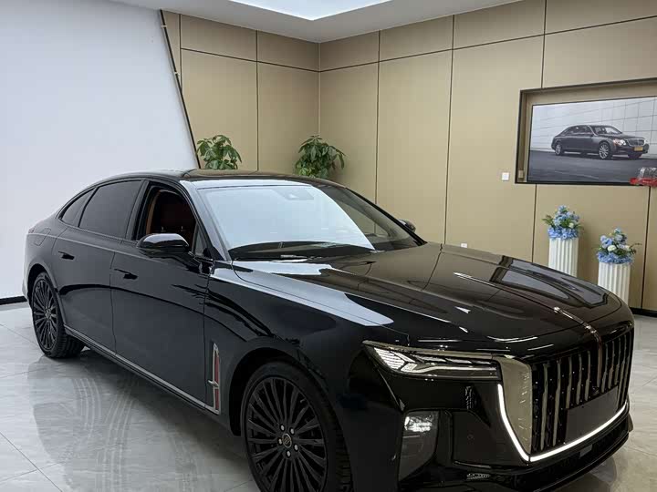 2025 Hongqi H9