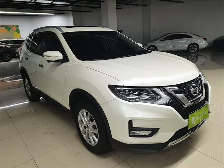 Nissan X-Trail 2023 2023款 经典 2.0L 两驱智联臻享版