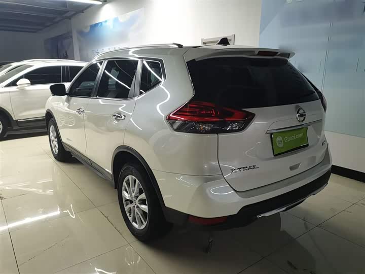 Nissan X-Trail 2023 2023款 经典 2.0L 两驱智联臻享版