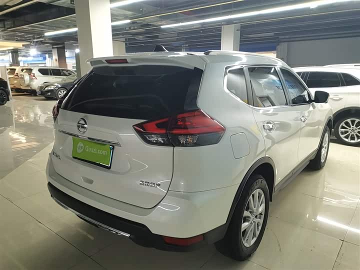 Nissan X-Trail 2023 2023款 经典 2.0L 两驱智联臻享版