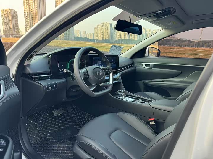 Hyundai Mistra 2021 2021款 1.8L CVT GLX精英版