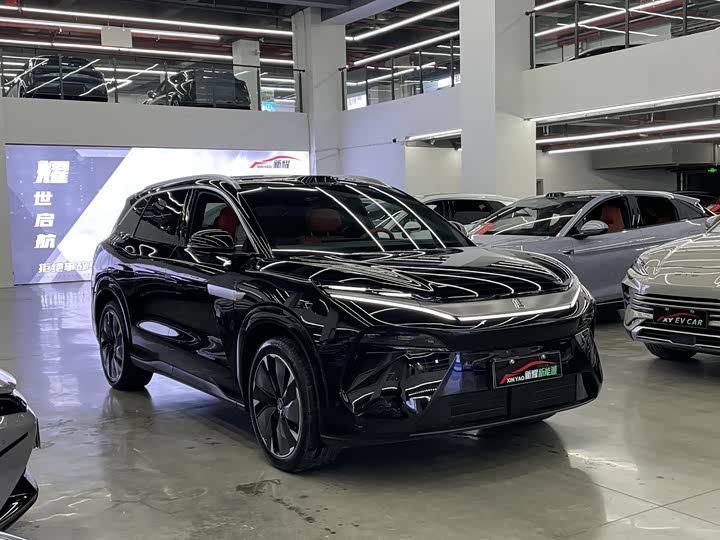 BYD Tang L 2025 2025款 EV 600KM四驱激光雷达旗舰型