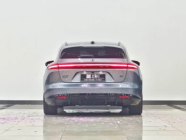 2025 Nio ET5T