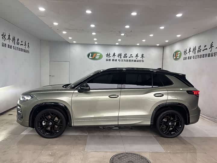 Volkswagen Tayron 2025 2025款 探岳L 380TSI 四驱豪华Easy包