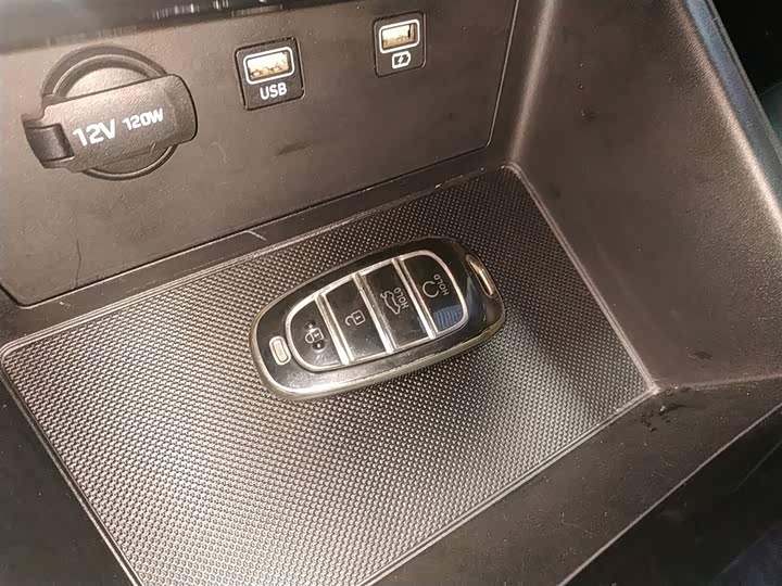 Hyundai Tucson L 2023 2023款 途胜L 1.5T 自动两驱DLX豪华版