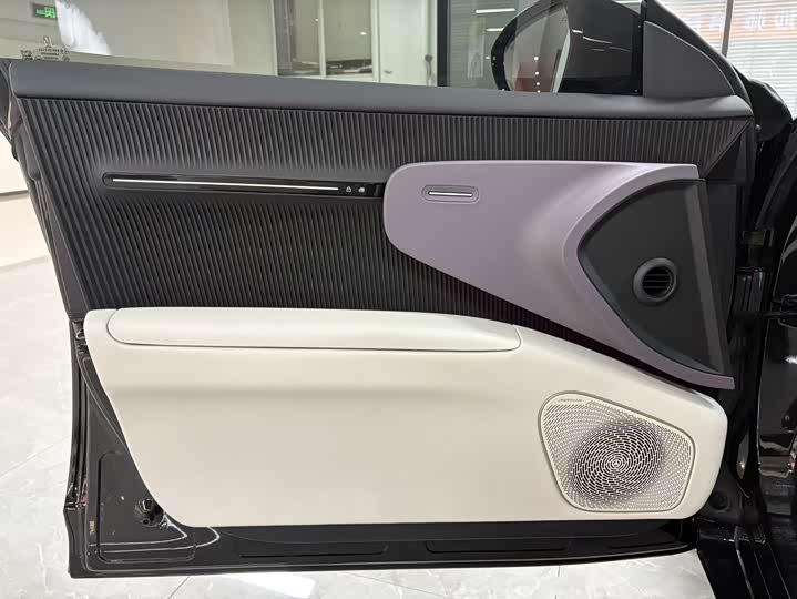 Avatr 12 2025 2025款 Max增程版