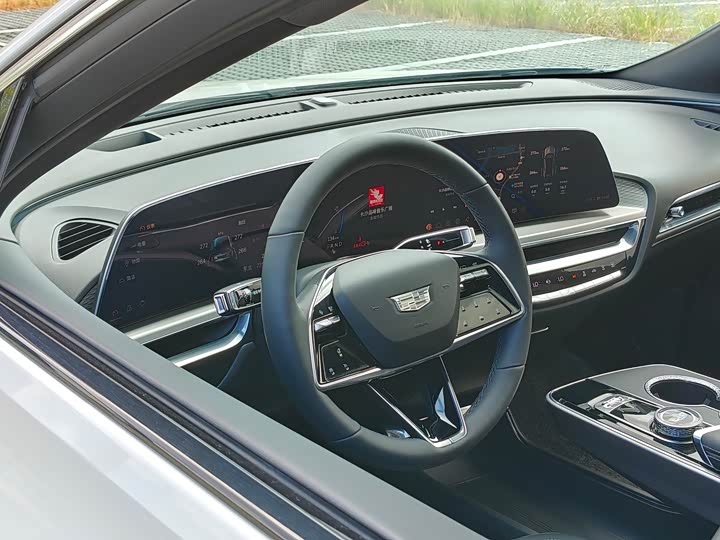 Cadillac Lyriq 2022 2022款 后驱长续航尊贵版