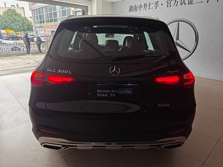 Mercedes-Benz GLC-Class 2025 2025款 改款 GLC 300 L 4MATIC 动感型 5座