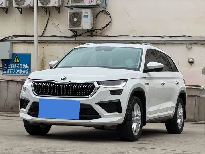 Skoda Kodiaq 2022 2022款 TSI330 5座两驱尊享版