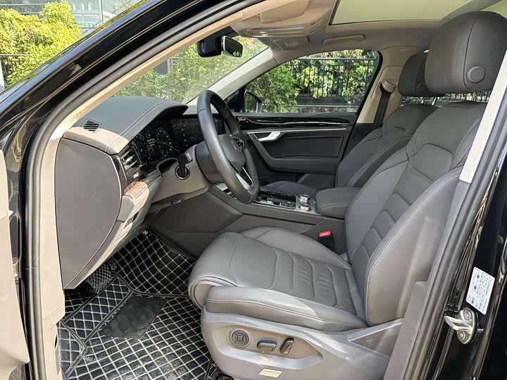 Volkswagen Touareg 2023 2023款 2.0TSI 锐尚版