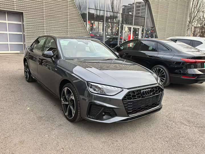 2025 Audi A4L