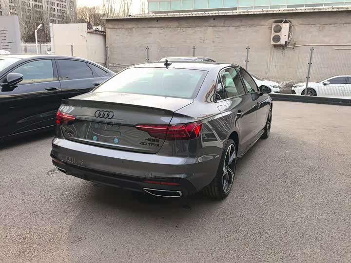 2025 Audi A4L