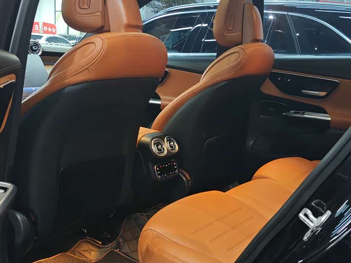 Mercedes-Benz GLC-Class 2025 2025款 GLC 300 L 4MATIC 动感型 5座