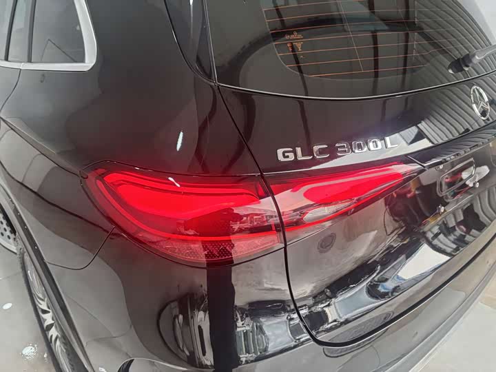 Mercedes-Benz GLC-Class 2025 2025款 改款 GLC 300 L 4MATIC 动感型 5座