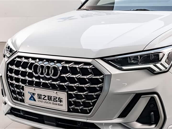 Audi Q3 2024 2024款 40 TFSI 时尚动感型