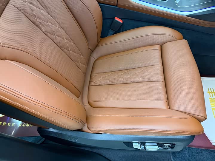 BMW X7 2024 2024款 xDrive40i 尊享型M运动套装