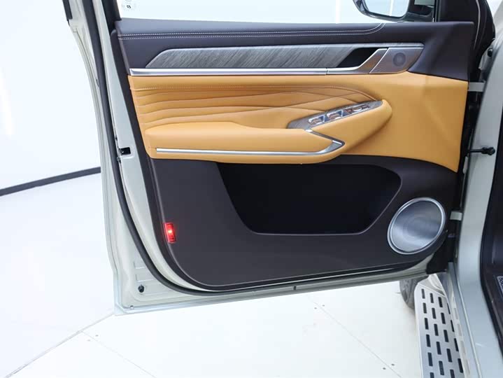 2026 Tank 500 Hybrid