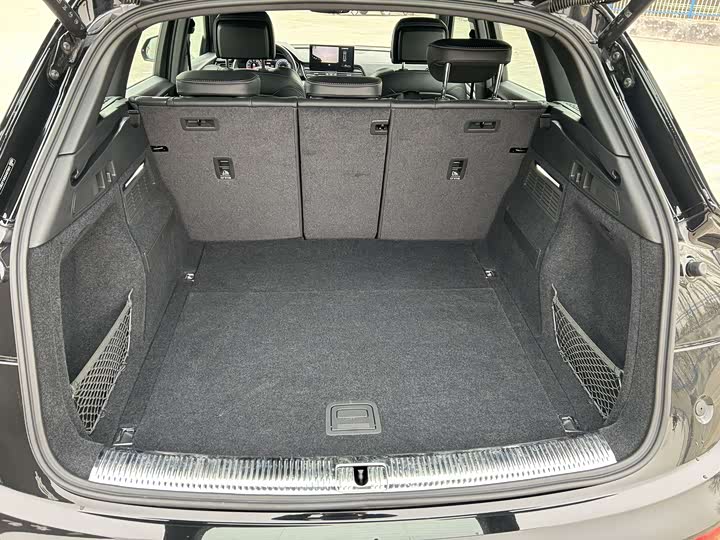 Audi Q5L 2025 2025款 40 TFSI 豪华动感型