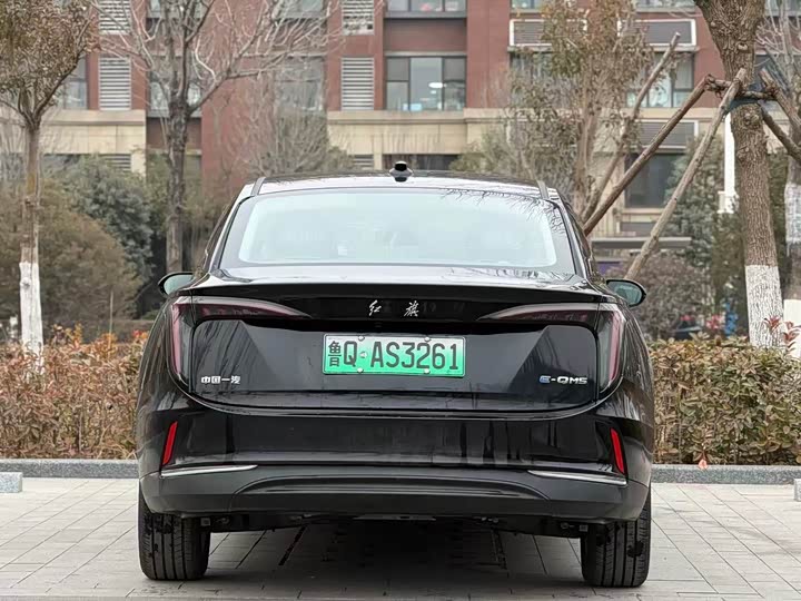 Hongqi E-QM5 2025 2025款 500km 出行版