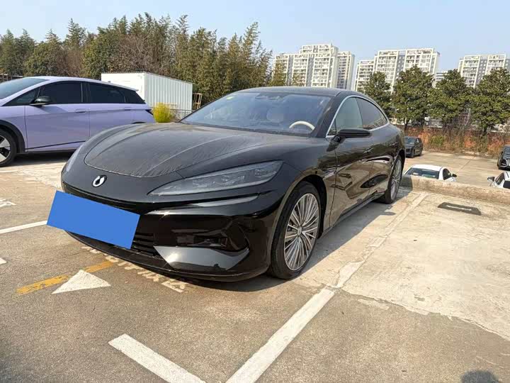 Denza Z9 2024 2024款 1100km 四驱Ultra版