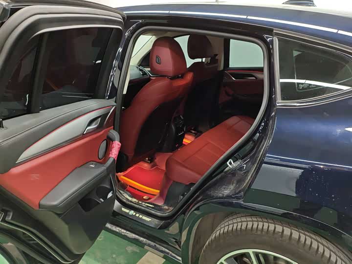 BMW X4 2022 2022款 xDrive 30i M运动套装