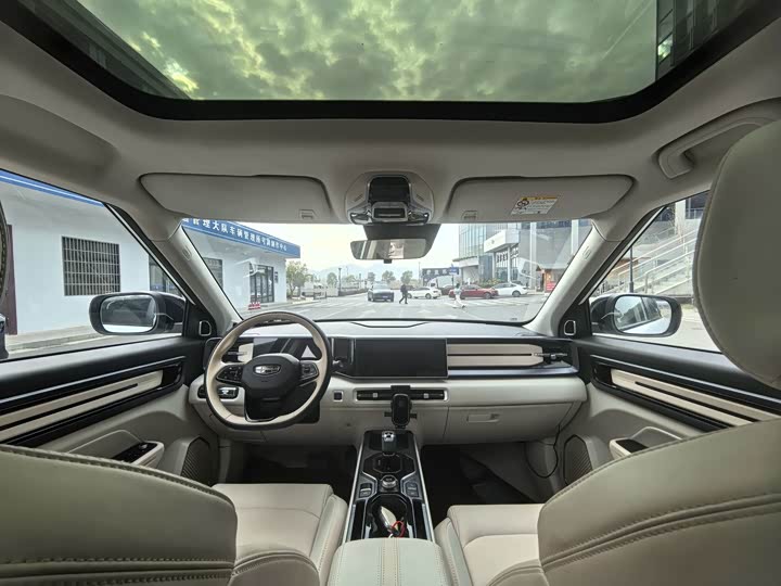 Geely Icon 2023 2023款 1.5TD 巧克力醇臻版