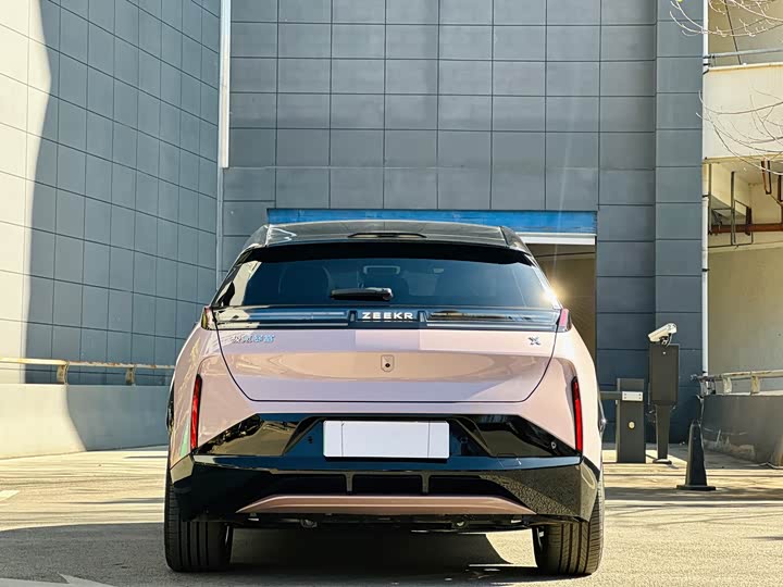 Zeekr X 2025 2025款 五座后驱版