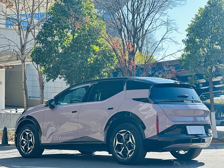 Zeekr X 2025 2025款 五座后驱版